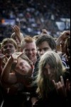 Public fan de metal